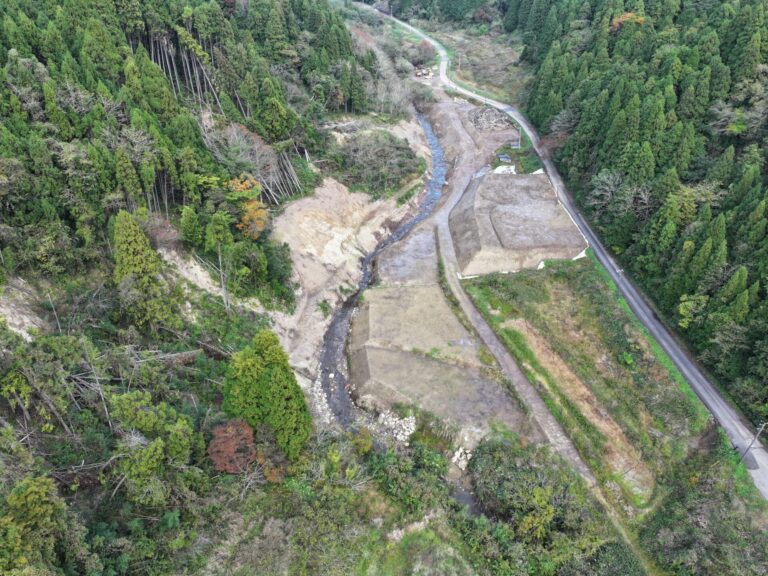 6災711号 二級河川 河内川 河川災害復旧工事