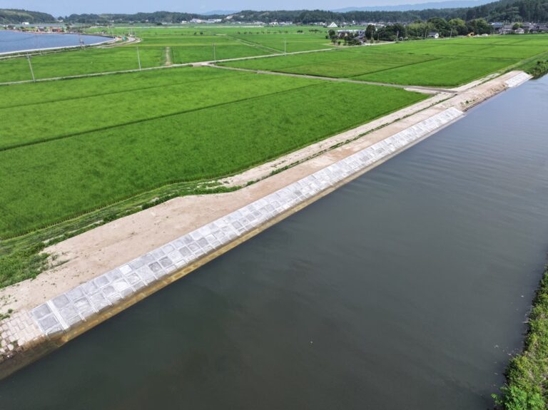 ６災７５５号　二級河川　二宮川　河川災害復旧工事（余裕期間対象工事）
